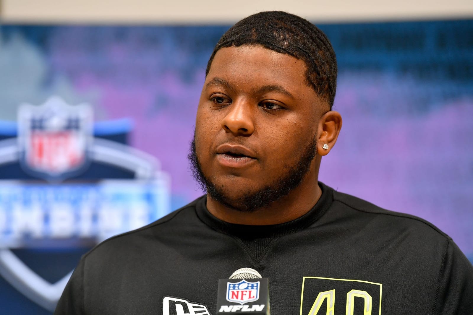 César Ruiz , única representación de la República dominicana en la NFL