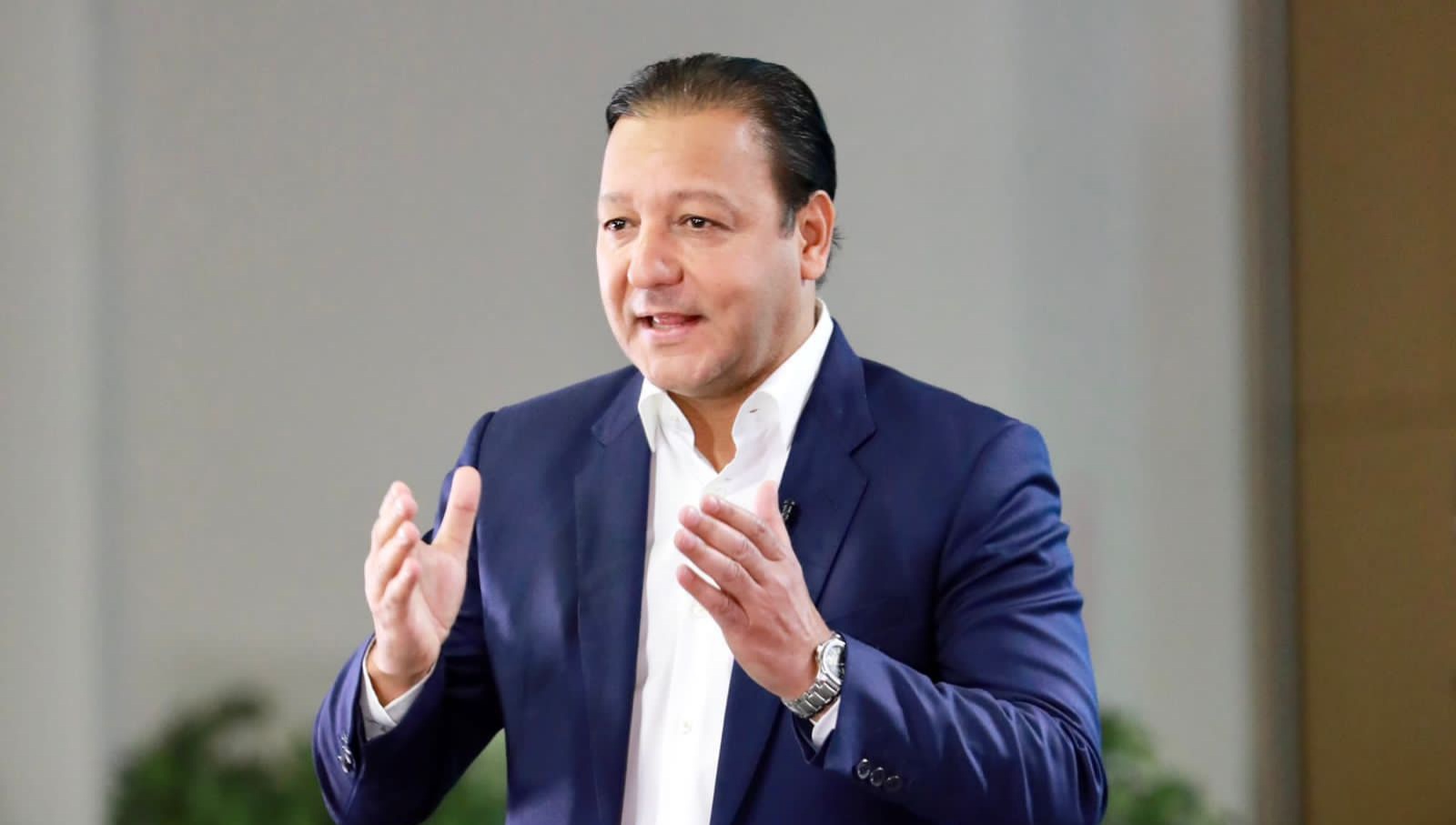 Abel Martínez: Renovación contrato AERODOM, opaca y oculta, es engaño de Abinader al pueblo dominicano