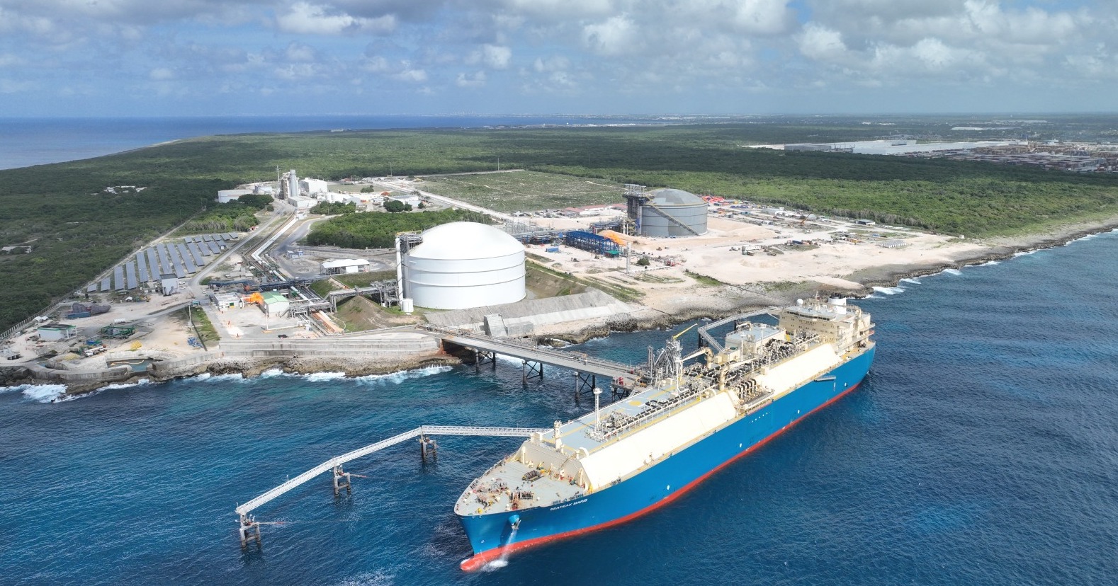 Enadom pone en funcionamiento nuevo sistema de almacenamiento de gas natural