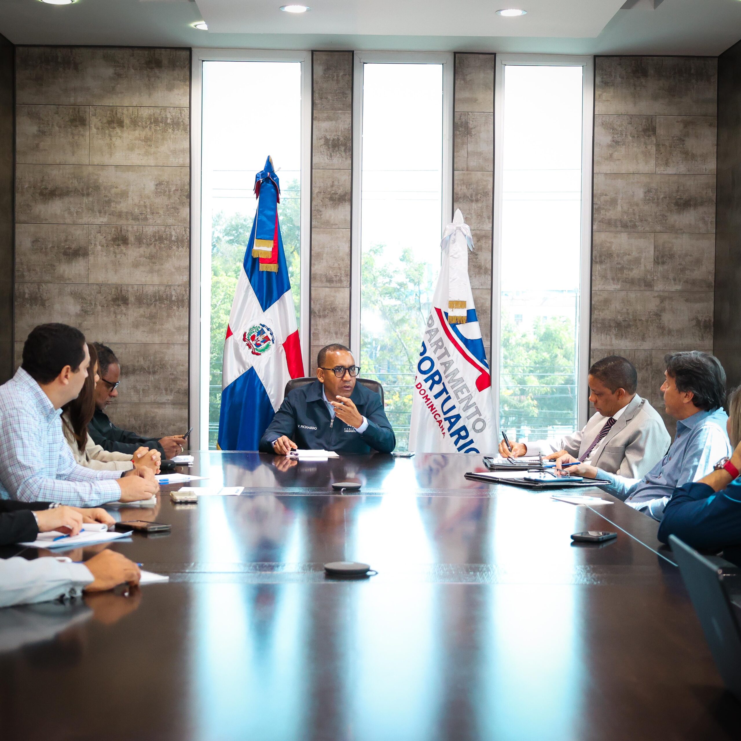 Departamento Aeroportuario activa comité de emergencia ante posibles efectos de Beryl