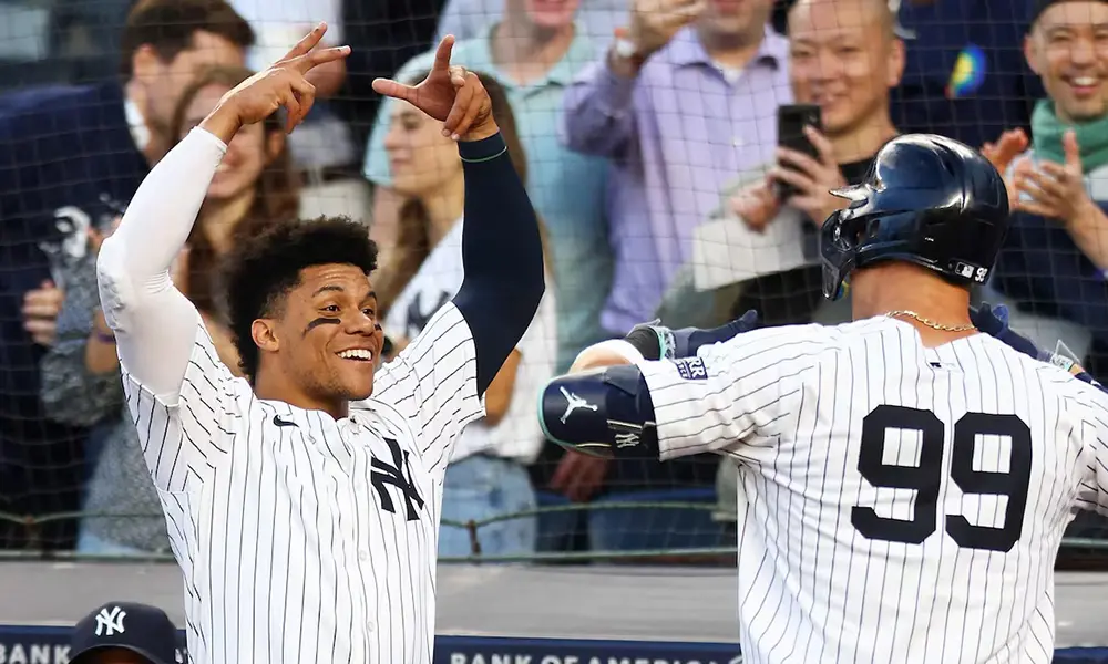 Marcell Ozuna pegó su cuadrangular 36 y López ponchó a diez bateadores