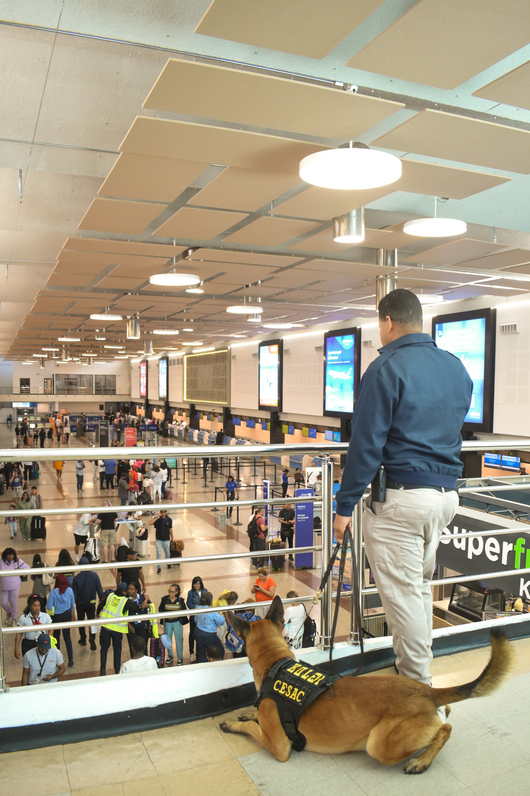CESAC refuerza la seguridad en todos los aeropuertos del país por asueto de Semana Santa