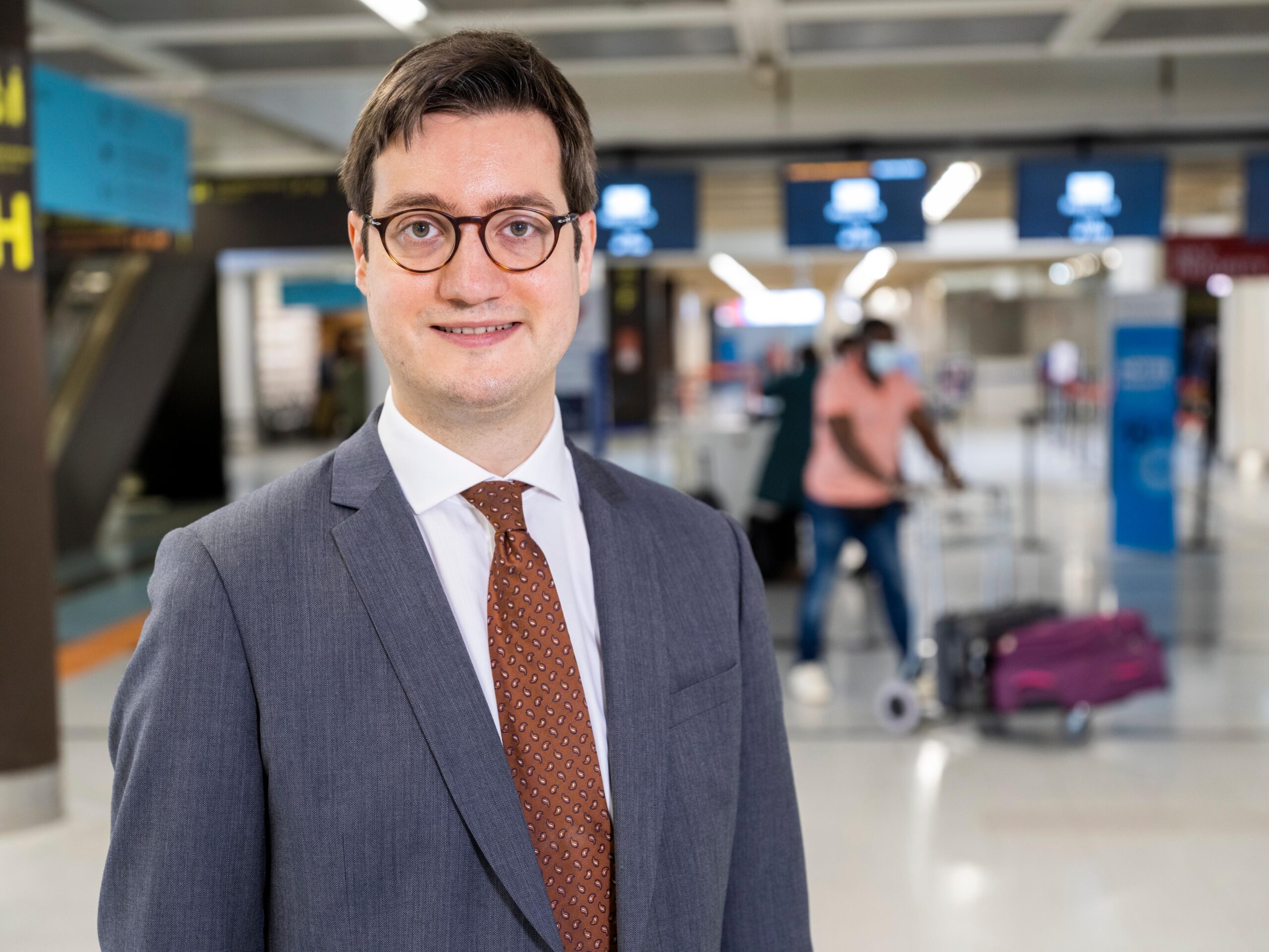 VINCI Airports designa a Cyril Girot como nuevo director general de AERODOM